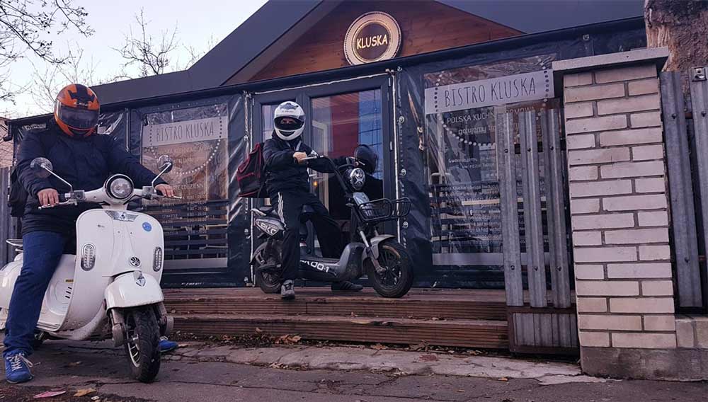 skuter elektryczy deliver
