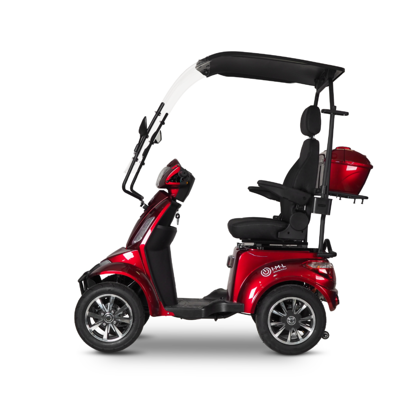 life-4-red-z-daszkiem-z-tłem-bok-2