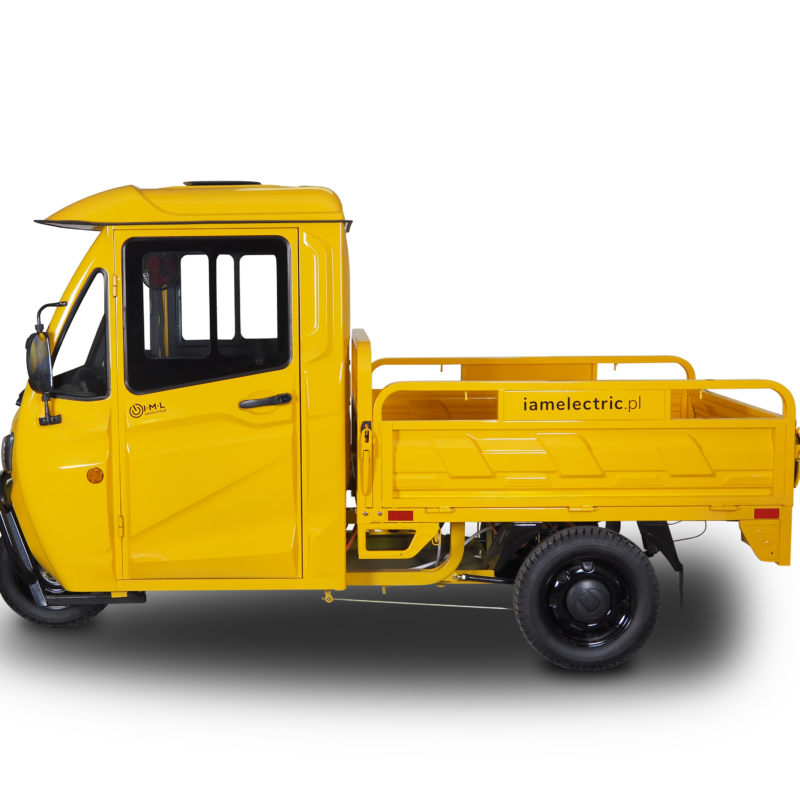 iamelectric-pojazd-elektryczny-dostawczy-cargo-zolte