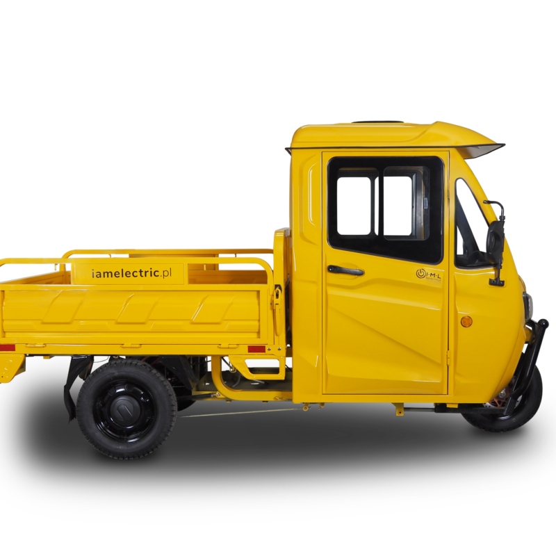 iamelectric-pojazd-elektryczny-dostawczy-cargo-zolte