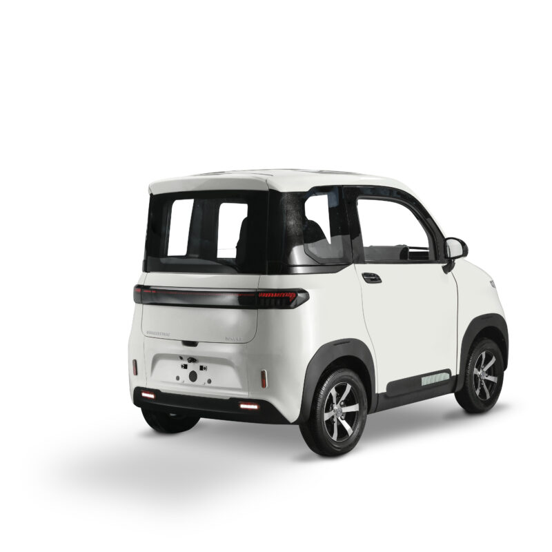 TUNA-white-skos-tył-z-logo