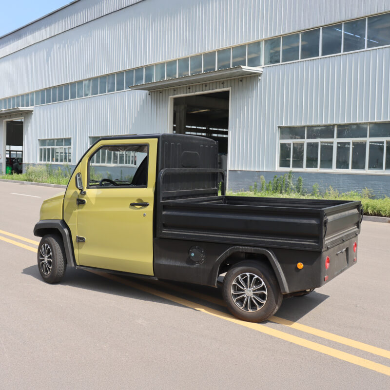 JONWAY-PICKUP-KHAKI-LIFESTYLE-4