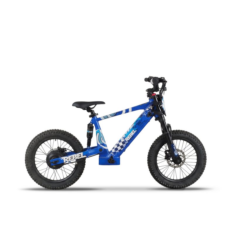 rebel-18-blue-bok