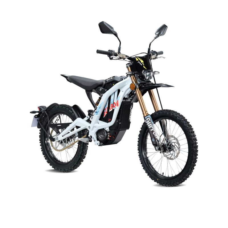 SURRON-LIGHT-BEE-L-2026-white-skos-2
